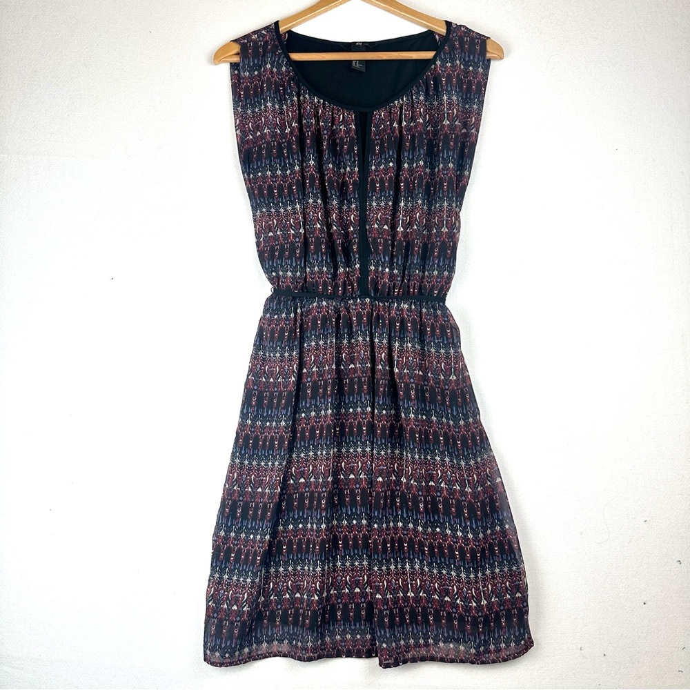 H&M Geometric Sleeveless Keyhole Dress Office